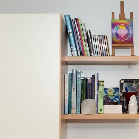 Eldamar Floating House Apartment