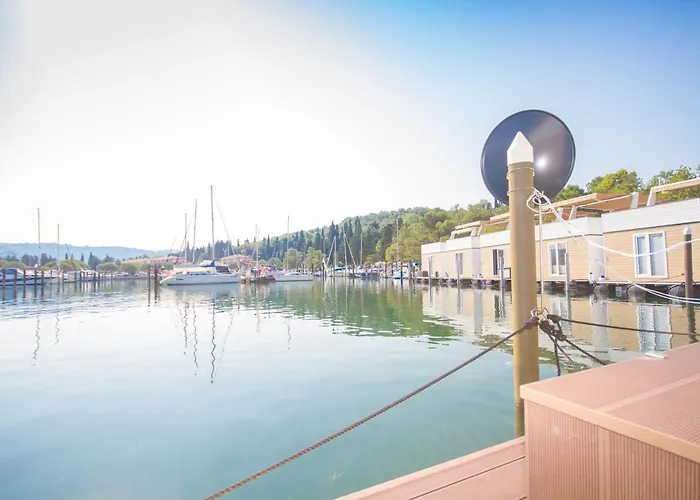 Eldamar Floating House Daire *